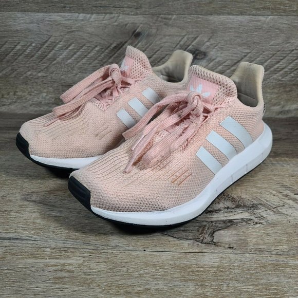 adidas Shoes - Adidas Swift Run Womens Size 7.5 Running Sneaker Shoes Ice Pink B37681